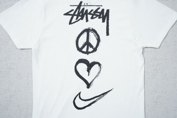 b5543082.jpg NK x STSY Peace Love Swoosh