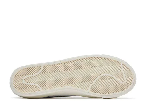 blazer-mid-77-vintage-white-black-3.webp BLAZER MID 77′ VINTAGE ‘WHITE BLACK’