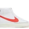 blazer-mid-77-vintage-white-red-2.webp BLAZER MID 77′ VINTAGE ‘WHITE RED’