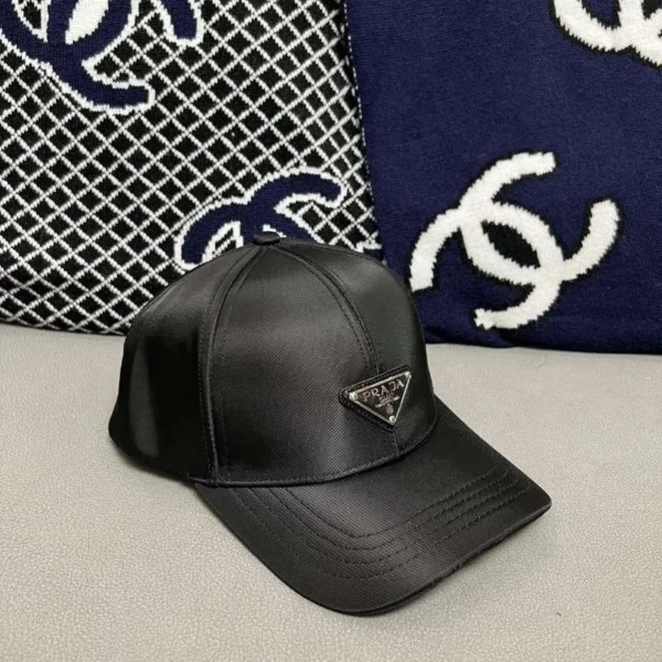 cap-prada-black-pd074.webp Cap Prada Black PD074