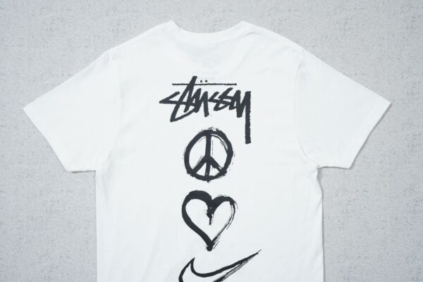 d6b52e3e.jpg NK x STSY Peace Love Swoosh