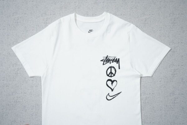 ed891961.jpg NK x STSY Peace Love Swoosh