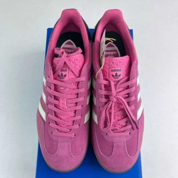 gazelle-indoor-pink-1.webp Gazelle Indoor Pink
