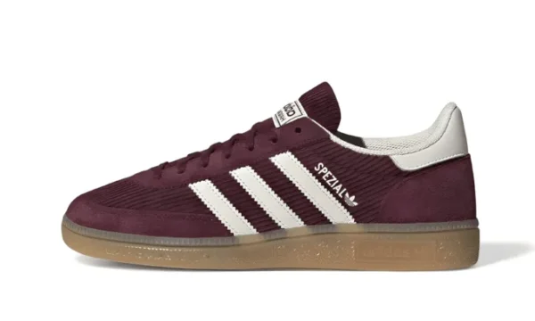 handball-spezial-shadow-red-1.webp Handball Spezial ‘Shadow Red’