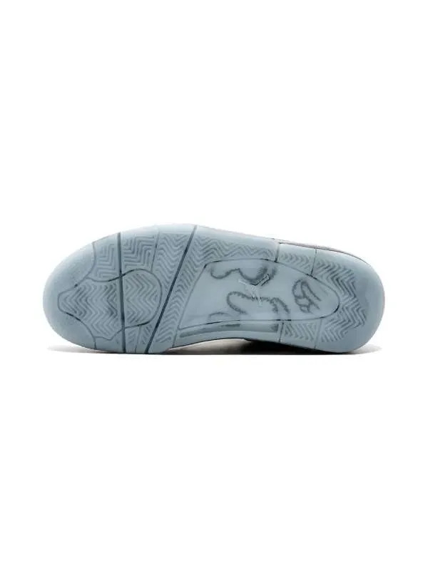 img_9138.webp JORDAN RETRO 4 KAWS ‘COOL GREY’