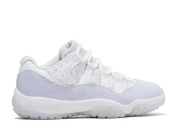 jordan-retro-11-low-pure-violet-2.webp JORDAN RETRO 11 LOW ‘PURE VIOLET’