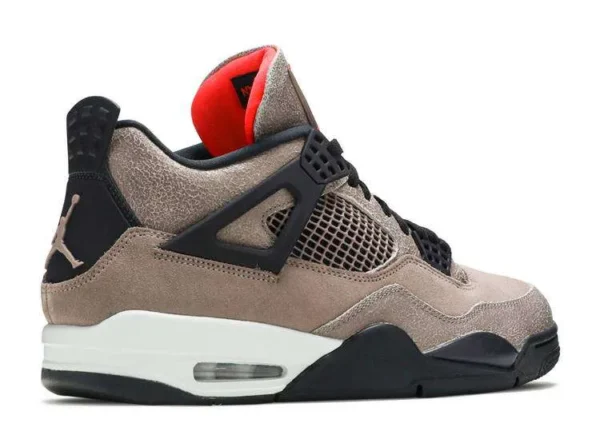 jordan-retro-4-taupe-haze-2.webp JORDAN RETRO 4 ‘TAUPE HAZE’