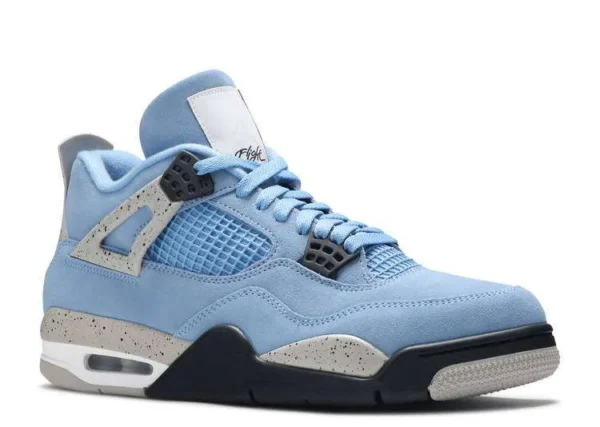 jordan-retro-4-university-blue-1.webp JORDAN RETRO 4 ‘UNIVERSITY BLUE’