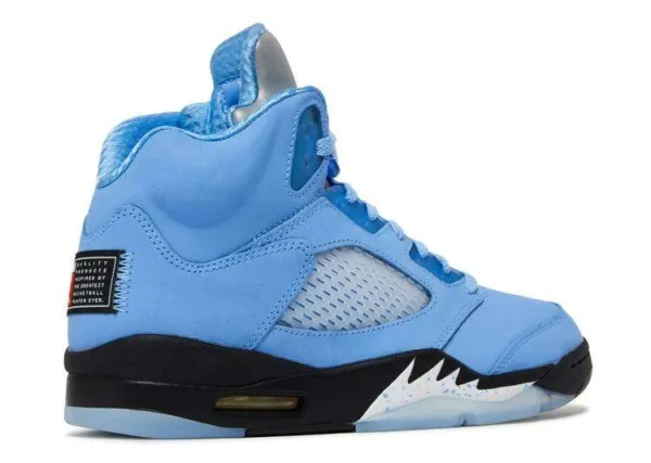 JORDAN RETRO 5 ‘UNC’