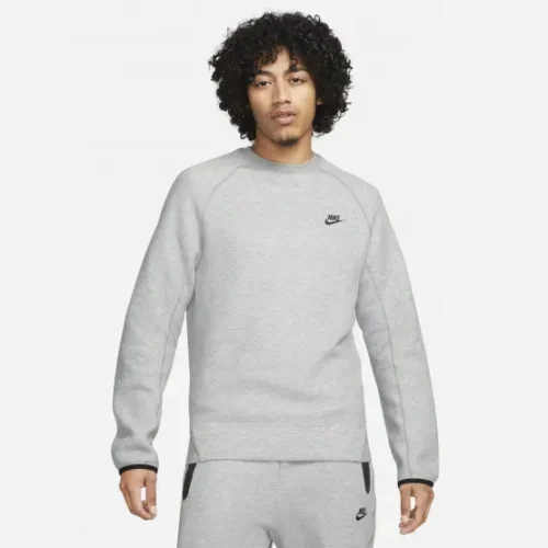nike-tech-fleece-men-s-sweatshirt.webp Nike Tech Fleece Men’s Sweatshirt