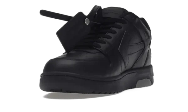 out-of-office-nere-2.webp Out Of Office (Nere)