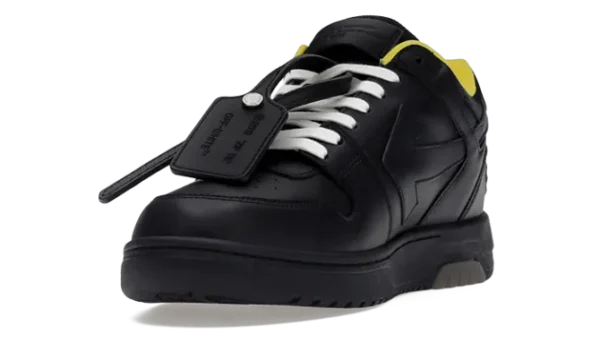 out-of-office-nere-gialle-2.webp Out Of Office (Nere Gialle)