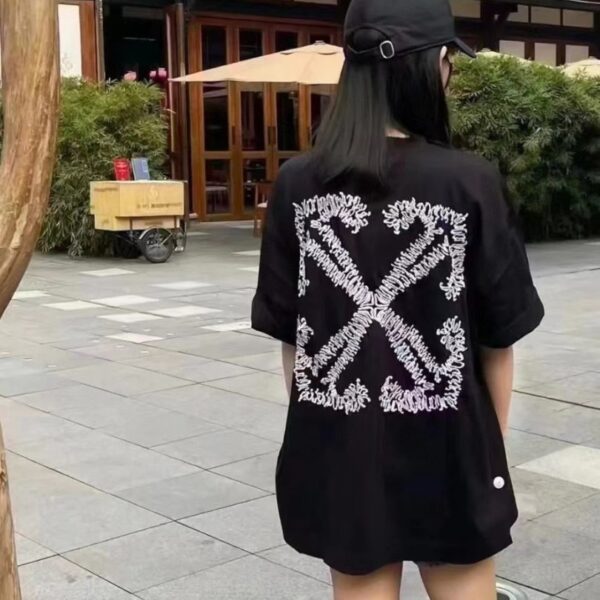 rthtrh2036-1.jpg OFF-WHT T-shirt Arrows Logo Black White