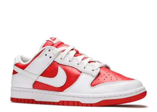 sb-dunk-low-championship-red-1.webp SB DUNK LOW ‘CHAMPIONSHIP RED’