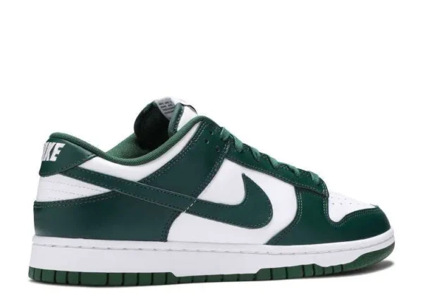 sb-dunk-low-michigan-state-2.webp SB DUNK LOW ‘MICHIGAN STATE’