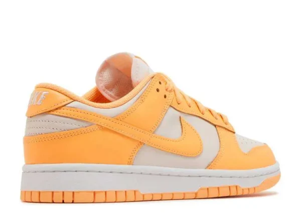 sb-dunk-low-peach-cream-2.webp SB DUNK LOW ‘PEACH CREAM’