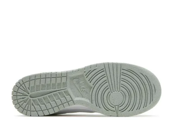 sb-dunk-low-white-mint-3.webp SB DUNK LOW ‘WHITE MINT’