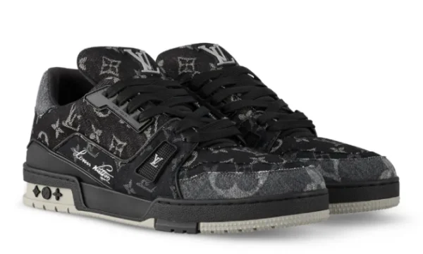 skate-sneaker-black-forest-3.webp Skate Sneaker Black Forest