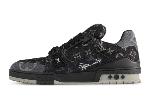 skate-sneaker-black-forest.webp Skate Sneaker Black Forest