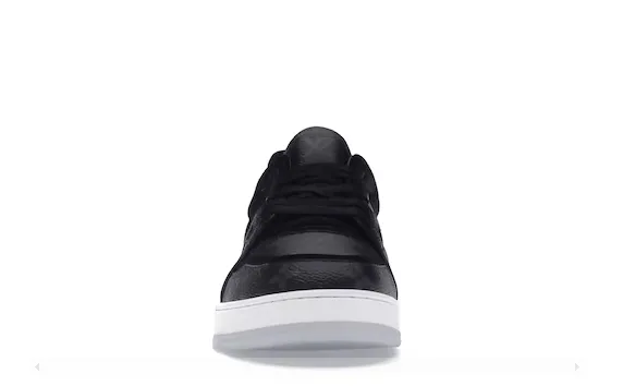 trainer-black-monogram-3.webp Trainer Black Monogram