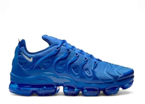 VAPORMAX PLUS