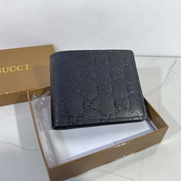 wallet-gucci-black-embossed-leather-gc121.webp Wallet Gucci Black Embossed Leather GC121