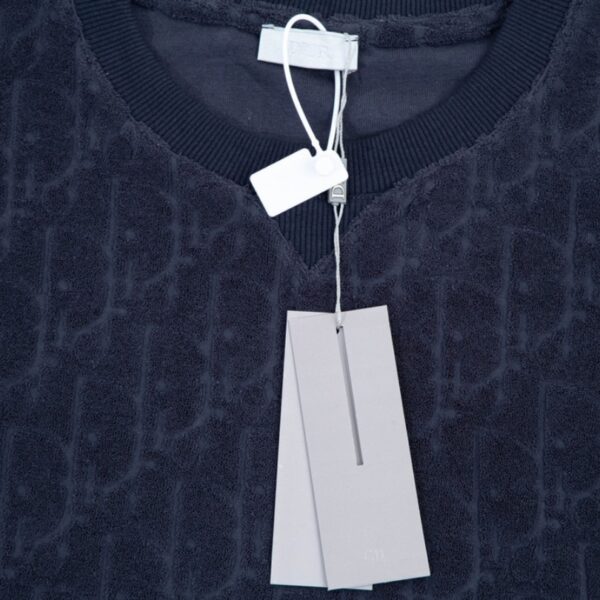 wefef0136-9.jpg CD T-shirt Embossed Monogram Navy