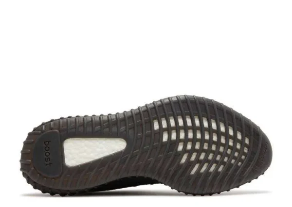 yeezy-boost-350-v2-oreo-3.webp YEEZY BOOST 350 V2 ‘OREO’