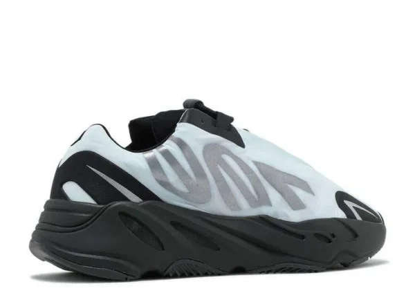 yeezy-boost-700-mnvn-blue-tint-2.webp YEEZY BOOST 700 MNVN ‘BLUE TINT’