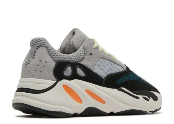 yeezy-boost-700-wave-runner-2.webp YEEZY BOOST 700 ‘WAVE RUNNER’